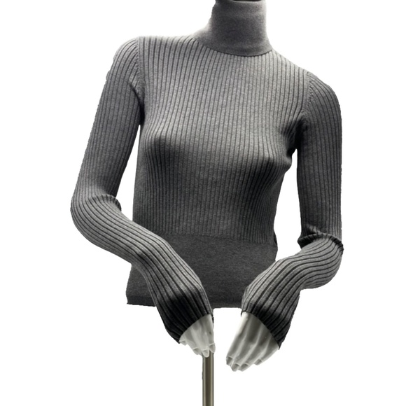 Zara | Turtleneck Gray Sweater | Size M - Picture 1 of 10